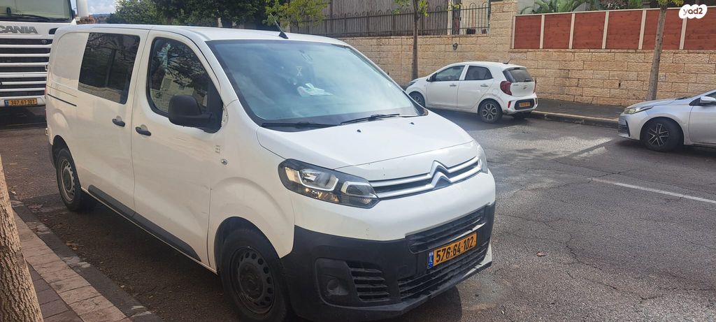 מודעת רכב סיטרואן ג'אמפי