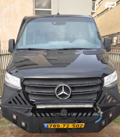 מודעת רכב מרצדס-בנץ ספרינטר