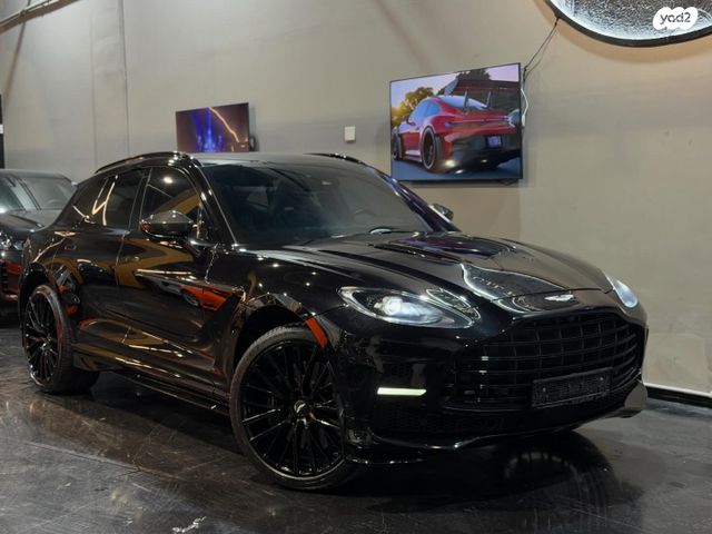 מודעת רכב אסטון מרטין DBX