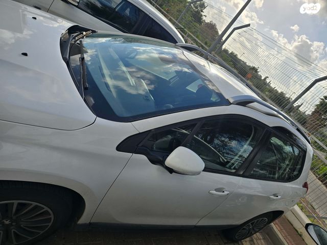 מודעת רכב פיג'ו 2008