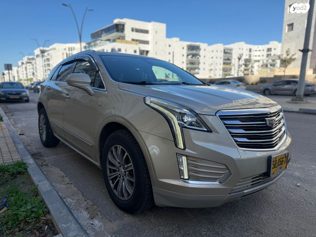 מודעת רכב קאדילק XT5