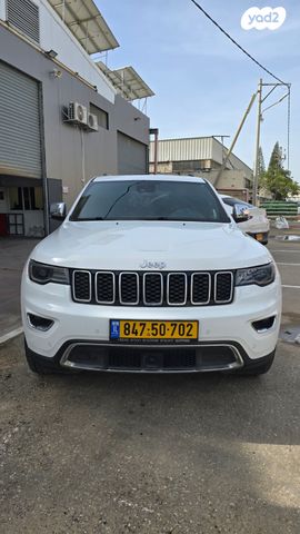 מודעת רכב ג'יפ גרנד צ'ירוקי