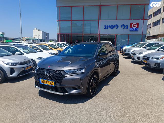 מודעת רכב די.אס 7