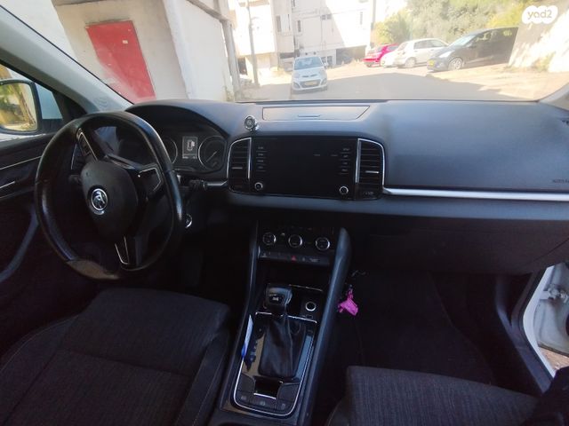 מודעת רכב סקודה קארוק