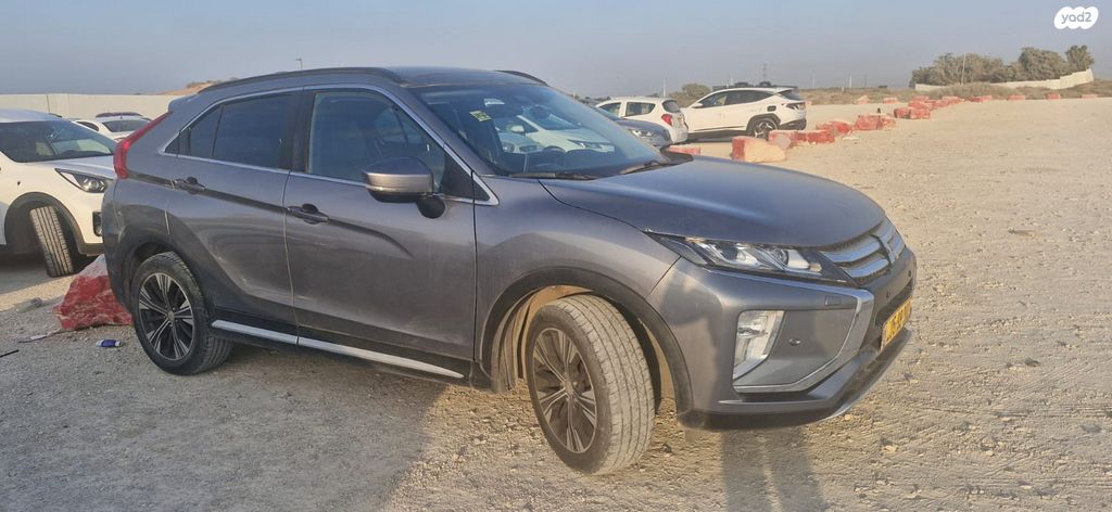 מודעת רכב מיצובישי אקליפס קרוס