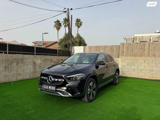 מודעת רכב מרצדס-בנץ GLA