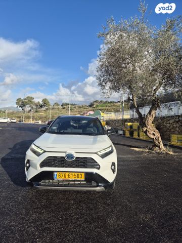 מודעת רכב טויוטה RAV4