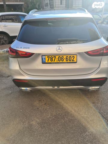מודעת רכב מרצדס-בנץ GLA