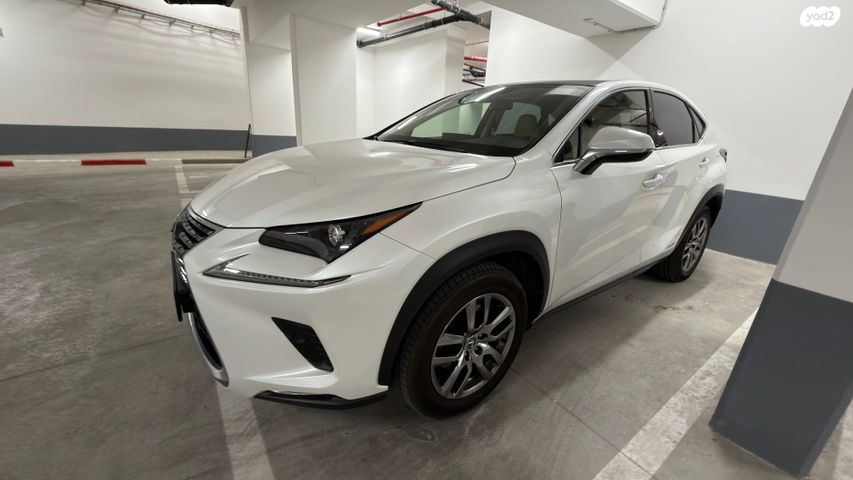 מודעת רכב לקסוס NX