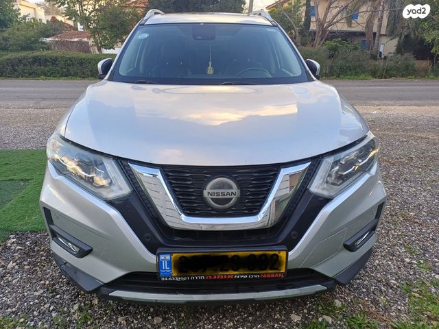 מודעת רכב ניסאן אקס טרייל