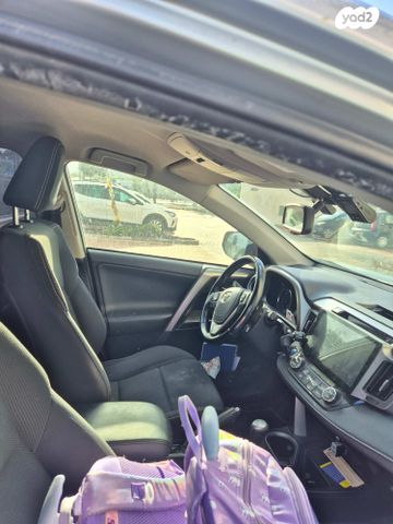 מודעת רכב טויוטה RAV4