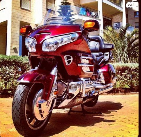 מודעת רכב הונדה GL1800 גולד-ווינג