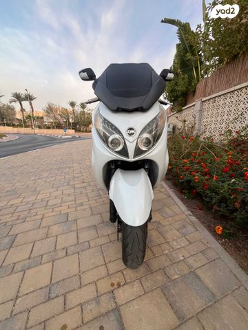 מודעת רכב סאן יאנג מקסים 400i