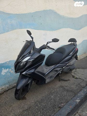 מודעת רכב קימקו דאון-טאון 250ABS