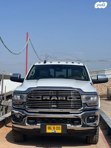 מודעת רכב דודג'