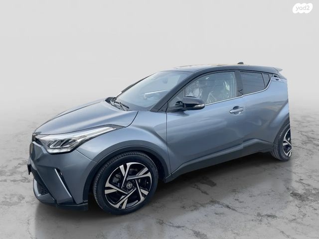 מודעת רכב טויוטה C-HR