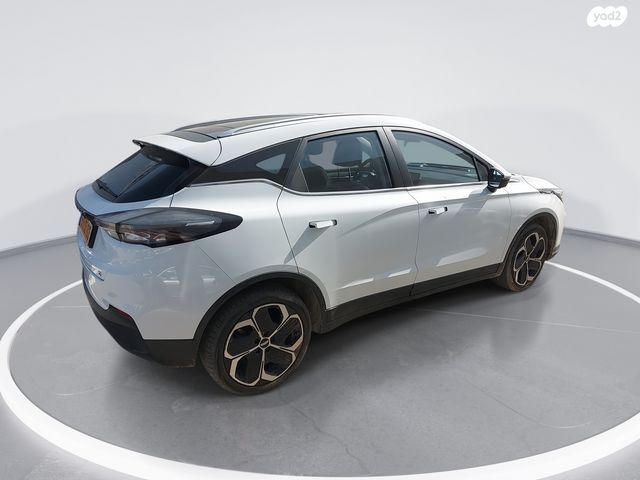 מודעת רכב ג׳ילי Geometry C