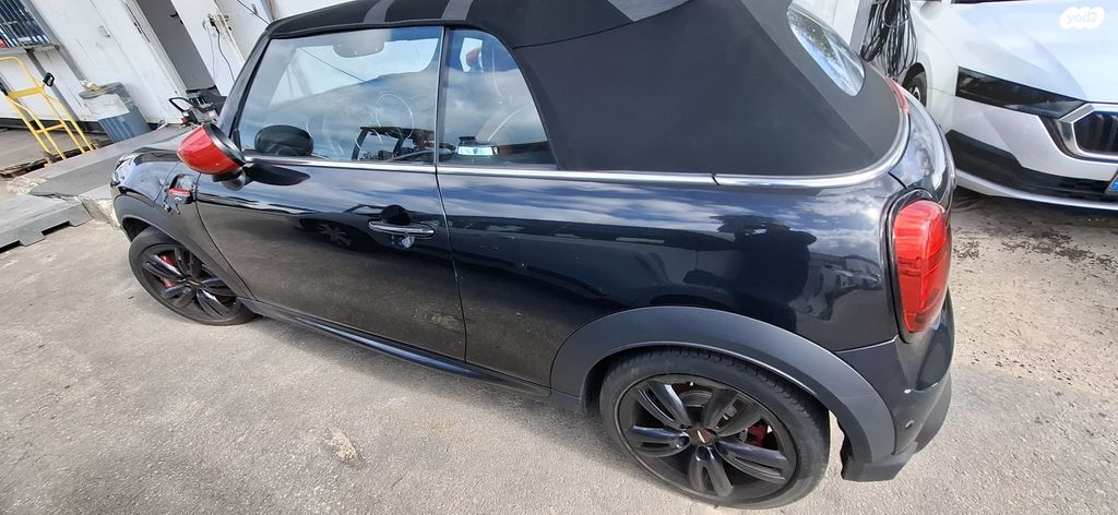 מודעת רכב מיני קופר 2