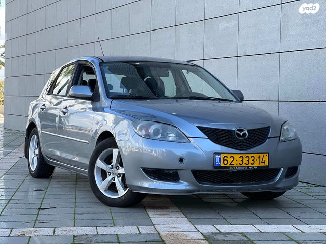 מודעת רכב מאזדה 3