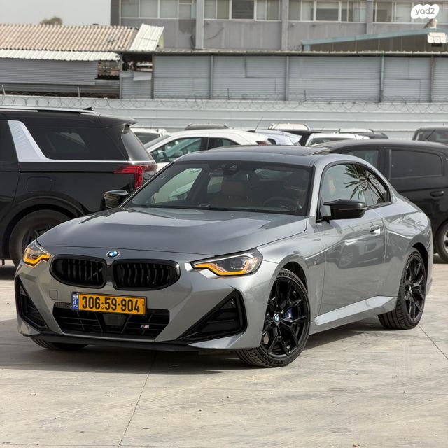 מודעת רכב ב מ וו סדרה 2 1