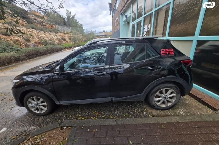 מודעת רכב קיה סטוניק 2