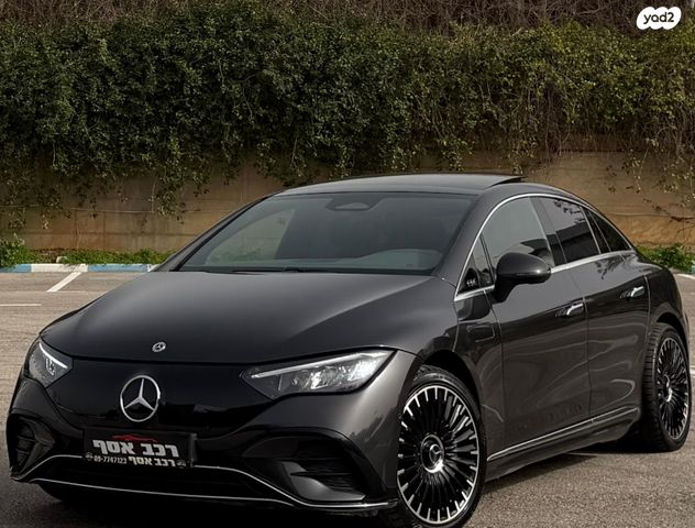 מודעת רכב מרצדס-בנץ EQE