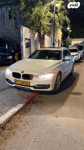 מודעת רכב ב מ וו סדרה 3