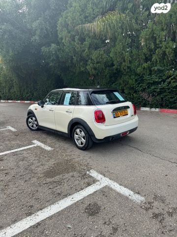 מודעת רכב מיני קופר