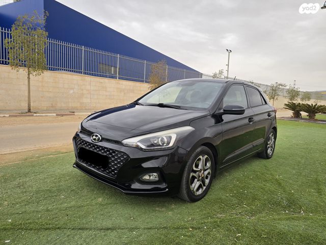 מודעת רכב יונדאי i20