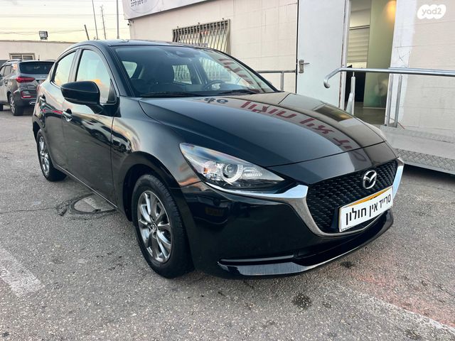 מודעת רכב מאזדה 2