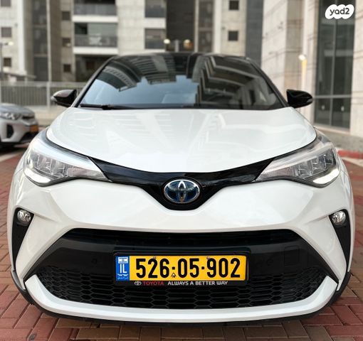 מודעת רכב טויוטה C-HR