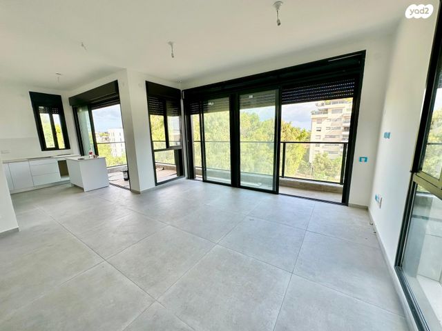 שמעון ויזנטל 18