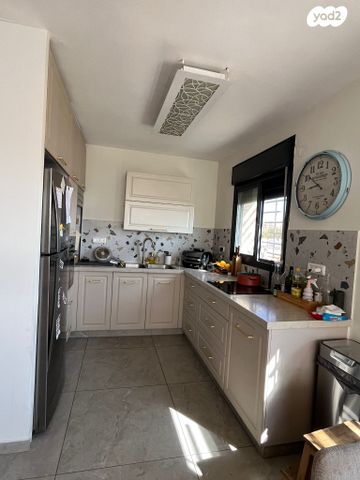 י.ש. ברנדוויין 6