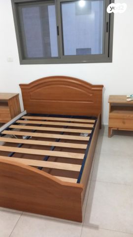 שדרות מנחם בגין 25