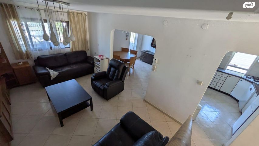 דרך הציונות 12