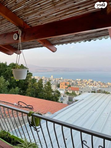 כליל החורש 7