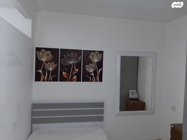 ז'בוטינסקי 50