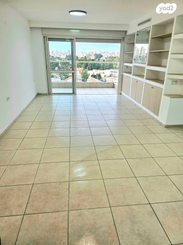 הרב חנזין 31