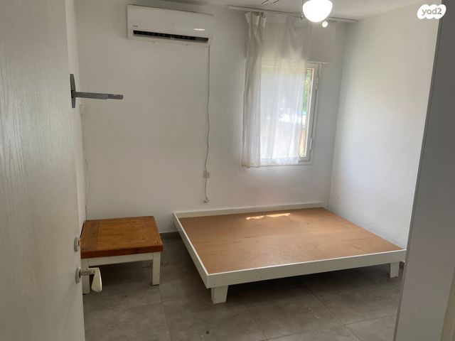 שדרות זלמן שניאור 30