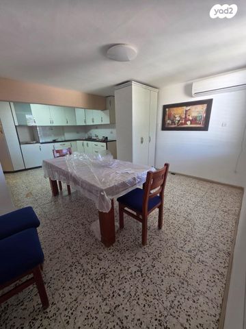 אווה בויאר 8