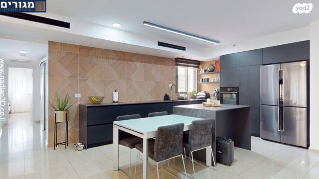 דירה, שונית, רמת חביב / רמת הנשיא, חיפה