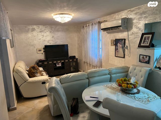 דירה, טירת כרמל