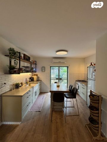 דירה, הנחלים, מודיעין מכבים רעות