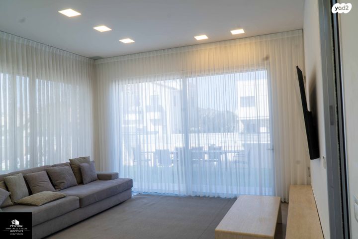 נאות הפרחים