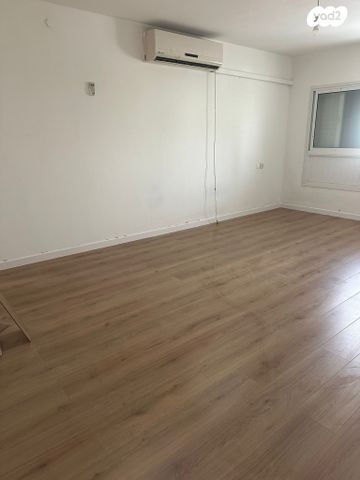 דירה, ירוחם