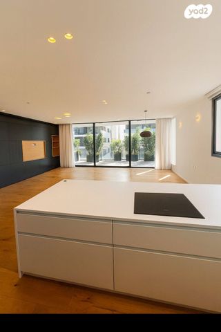 גג/ פנטהאוז