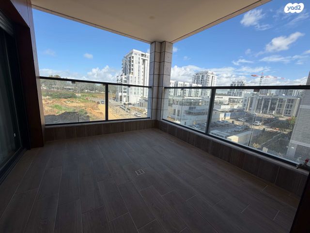 בית בפארק ,פרדס בחסכון