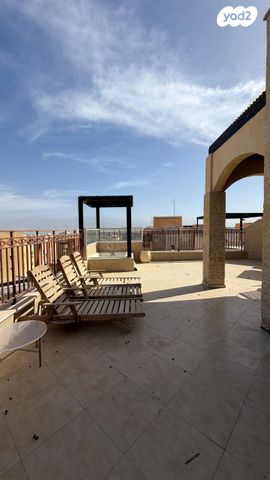 גג/ פנטהאוז