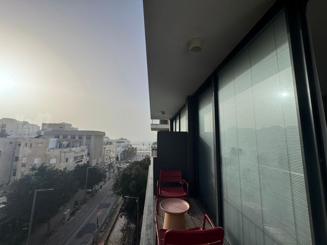 דירה להשכרה בתל אביב יפו (תיווך) — 2
