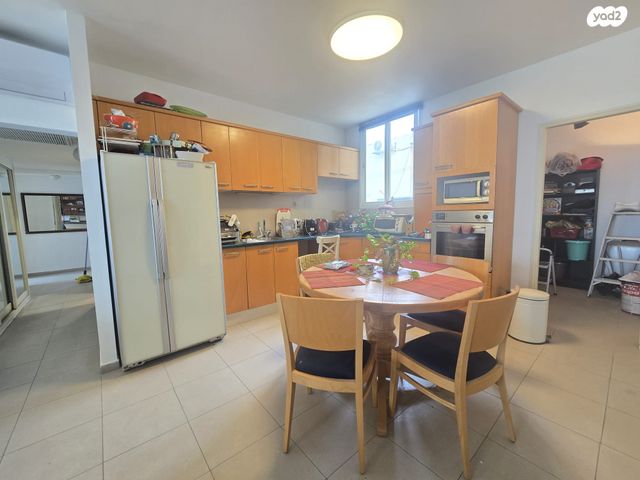 נווה אביבים